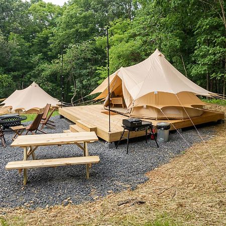 Firefly Ridge Luxury Retreat Hotel Great Cacapon Buitenkant foto