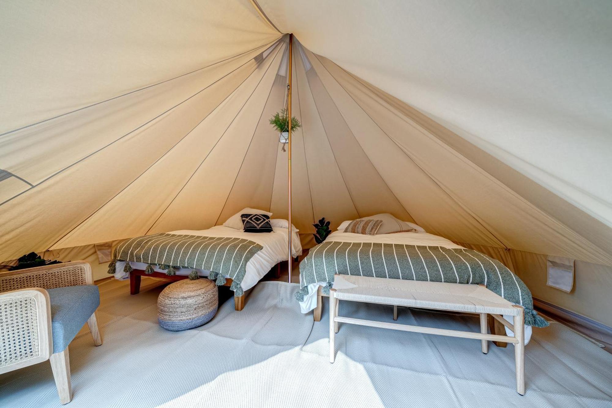 Firefly Ridge Luxury Retreat Hotel Great Cacapon Buitenkant foto