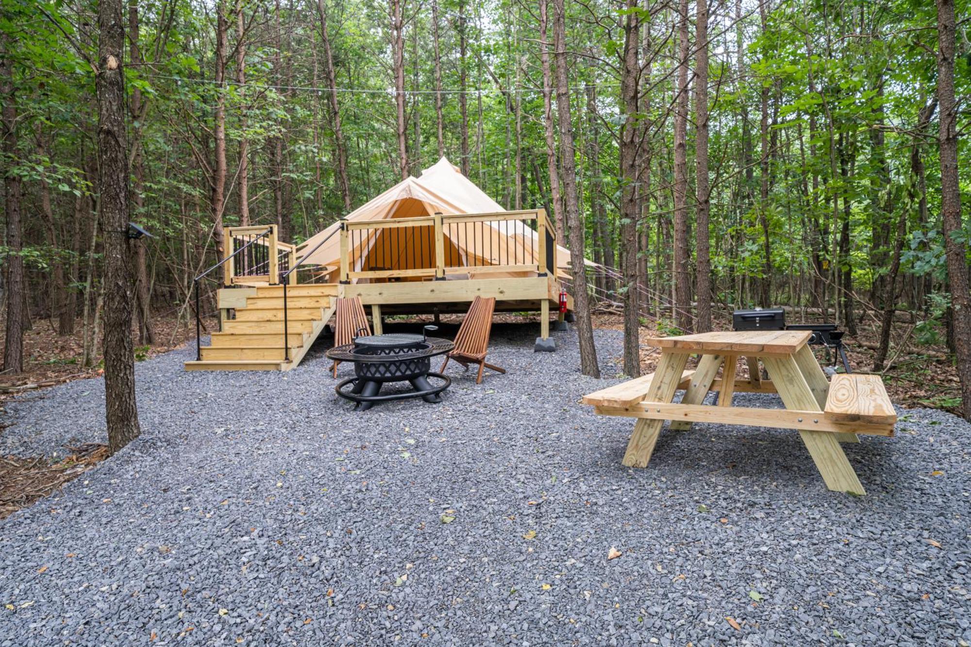 Firefly Ridge Luxury Retreat Hotel Great Cacapon Buitenkant foto